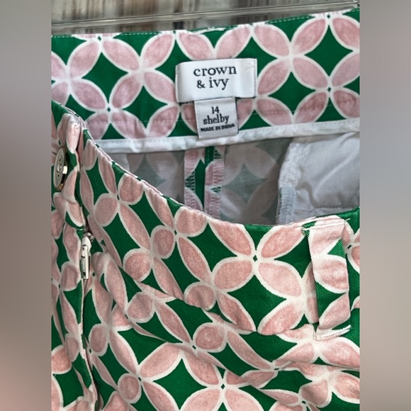 Preppy pink and green shorts - Picture 4 of 5